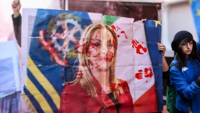 Sciopero della scuola contro il governo: scontri tra studenti e polizia a Torino 13 Governo Meloni