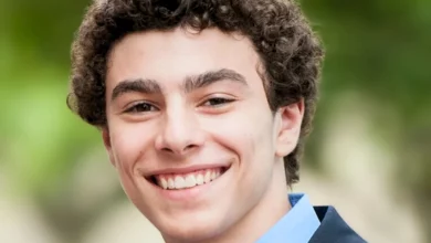 Luigi Mangione incriminato per l'omicidio del CEO di UnitedHealthcare: un caso che scuote New York