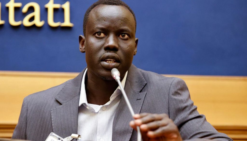 lam magok biel ruei almasri denuncia