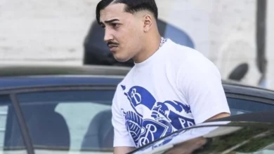 Simba La Rue arrestato a Barcellona: condannato a 7 anni per sparatoria e faida tra trapper 9 Simba La Rue arrestato a Barcellona: condannato a 7 anni per sparatoria e faida tra trapper