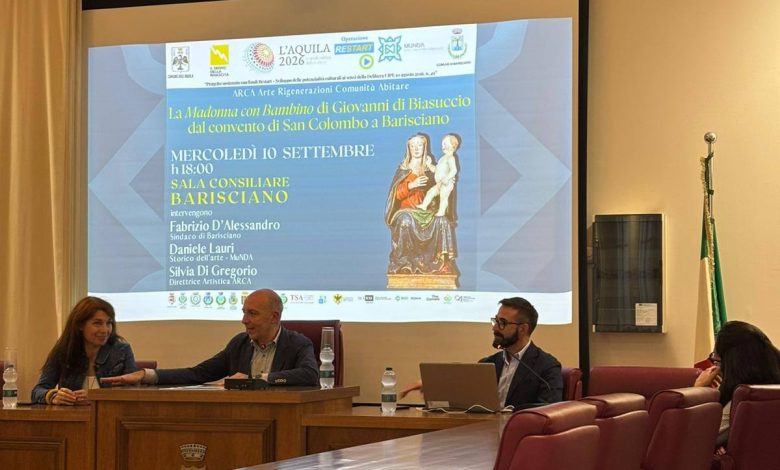 ARCA: A VILLA SANT'ANGELO PRESENTATE LE QUATTRO CANZONI COMPOSTE E MUSICATE DAGLI ABITANTICON LA CANTANTE MESSICANA GAMEROS. SINDACO NARDIS, "UNA DI ESSE DIVENTERA' IL NOSTRO INNO". 1 ARCA: A VILLA SANT'ANGELO PRESENTATE LE QUATTRO CANZONI COMPOSTE E MUSICATE DAGLI ABITANTICON LA CANTANTE MESSICANA GAMEROS. SINDACO NARDIS, "UNA DI ESSE DIVENTERA' IL NOSTRO INNO".