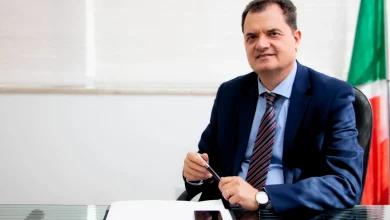 PORTA (PD): A 300 GIORNI DALLA DETENZIONE IN VENEZUELA DI ALBERTO TRENTINI GOVERNO E PARLAMENTO ASSUMANO UNA INIZIATIVA CORAGGIOSA PER RIPORTARLO A CASA 16 PORTA (PD): A 300 GIORNI DALLA DETENZIONE IN VENEZUELA DI ALBERTO TRENTINI GOVERNO E PARLAMENTO ASSUMANO UNA INIZIATIVA CORAGGIOSA PER RIPORTARLO A CASA